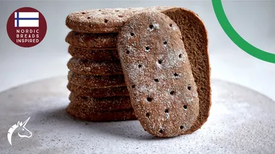 Flat rye pocket bread