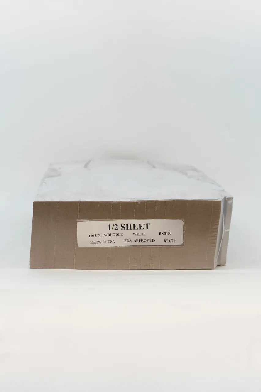 White Box 2 Pieces 1/2 Sheet 100 Count - Puratos