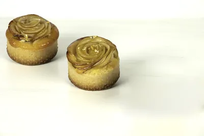 Plant-Based Apple Pie a la Rose