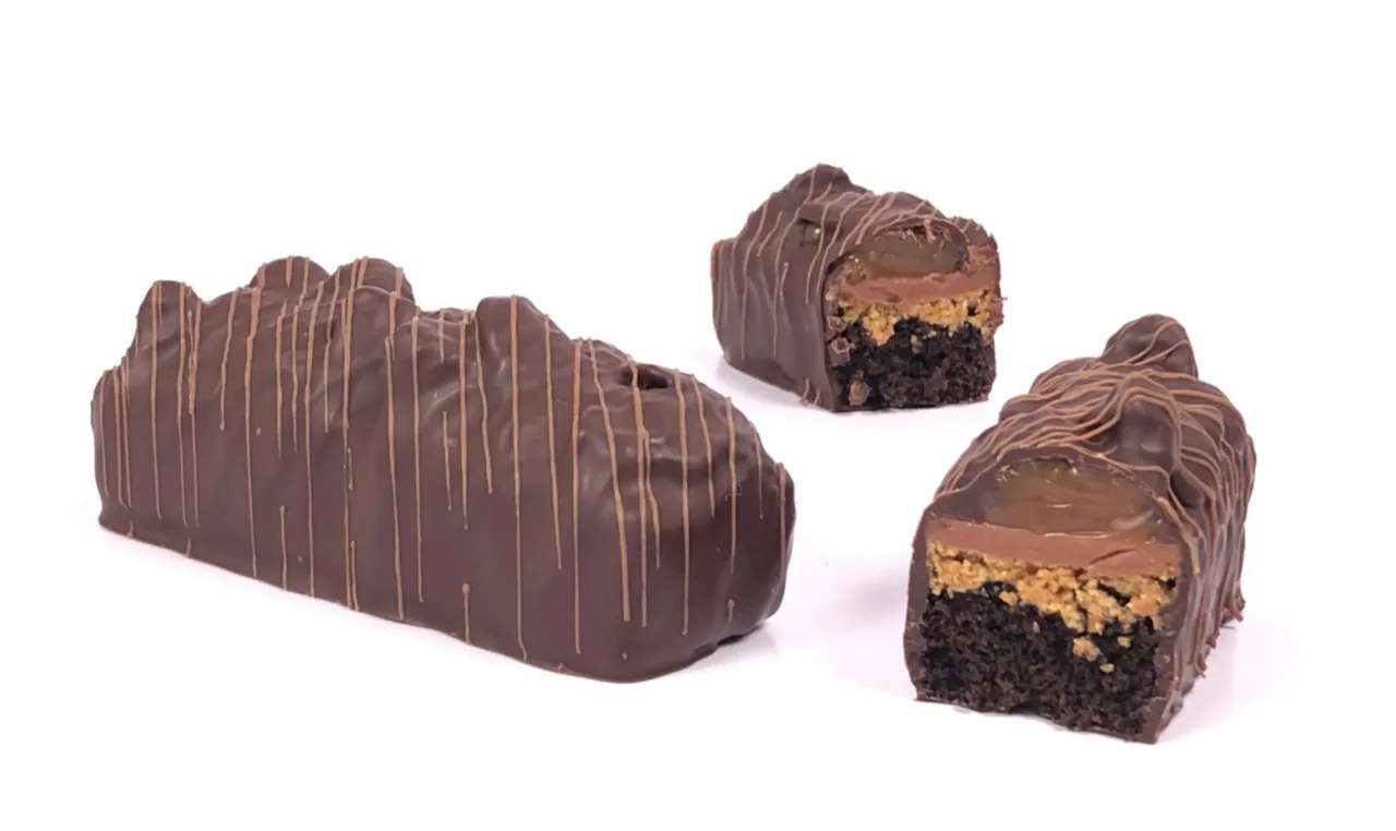 Chocolate Caramel Cake Bar - Puratos